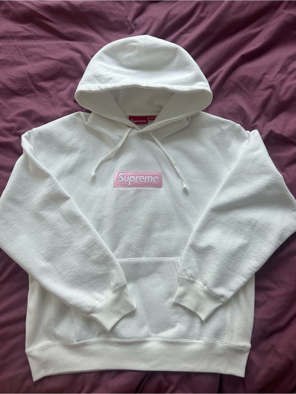 Supreme box logo hoodie white and pink never worn perfect condition